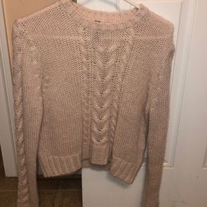 H&M light pink cropped sweater